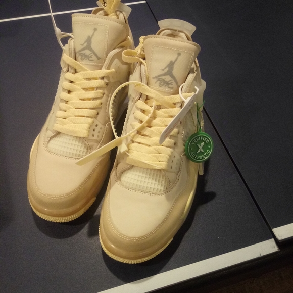 Off white jordan 4's size 11 - Picture 2 of 5